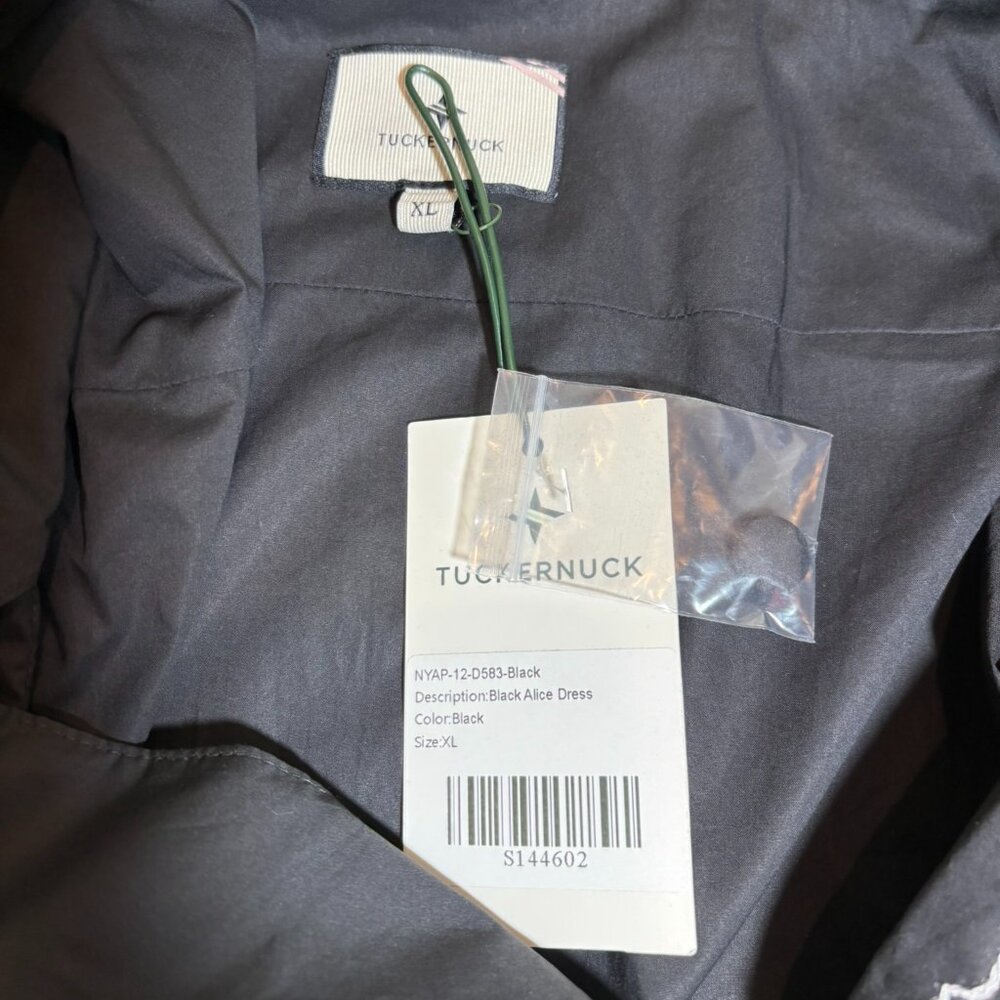 💖 NWT Tuckernuck Alice Black Maxi Dress Double Caped Sleeves Size XL - Picture 10 of 10